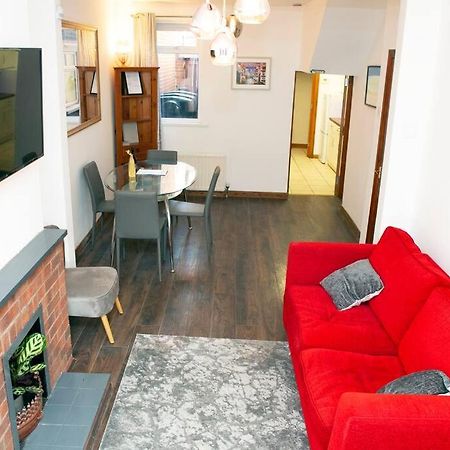 Cheerful 2 Bedroom House In The Heart Of Belfast Zewnętrze zdjęcie