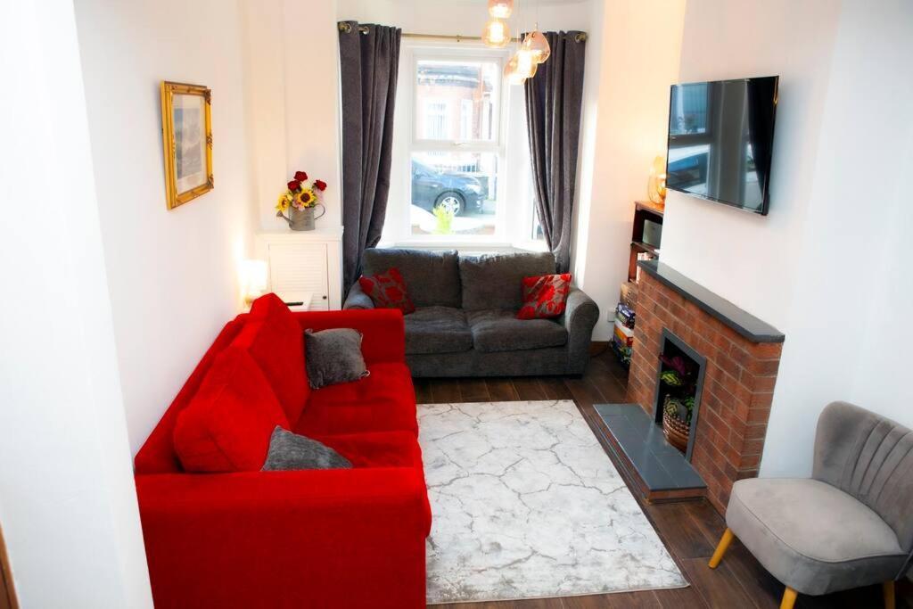 Cheerful 2 Bedroom House In The Heart Of Belfast Zewnętrze zdjęcie